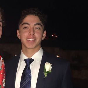 Meet your Posher, Alex